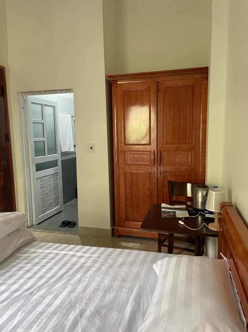 Hoang Bach Homestay Донґван Екстер'єр фото